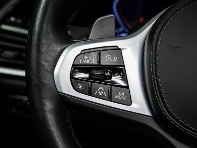 BMW X6 xDrive30d color Negro. Año 2022. 210KW(286CV). Diésel. En concesionario BMW Fuenteolid Valladolid de Valladolid