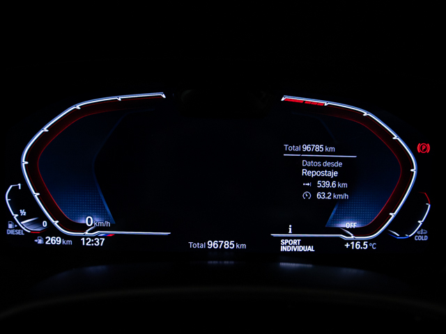 BMW X6 xDrive30d color Negro. Año 2022. 210KW(286CV). Diésel. En concesionario BMW Fuenteolid Valladolid de Valladolid