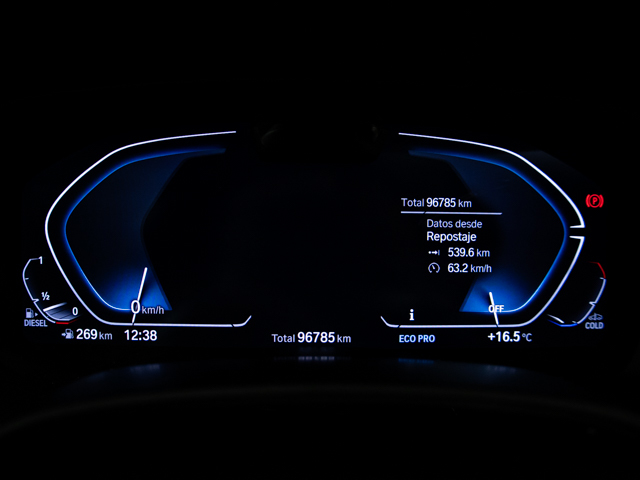 BMW X6 xDrive30d color Negro. Año 2022. 210KW(286CV). Diésel. En concesionario BMW Fuenteolid Valladolid de Valladolid