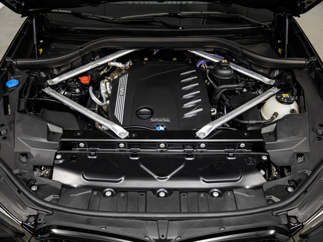 BMW X6 xDrive30d color Negro. Año 2022. 210KW(286CV). Diésel. En concesionario BMW Fuenteolid Valladolid de Valladolid