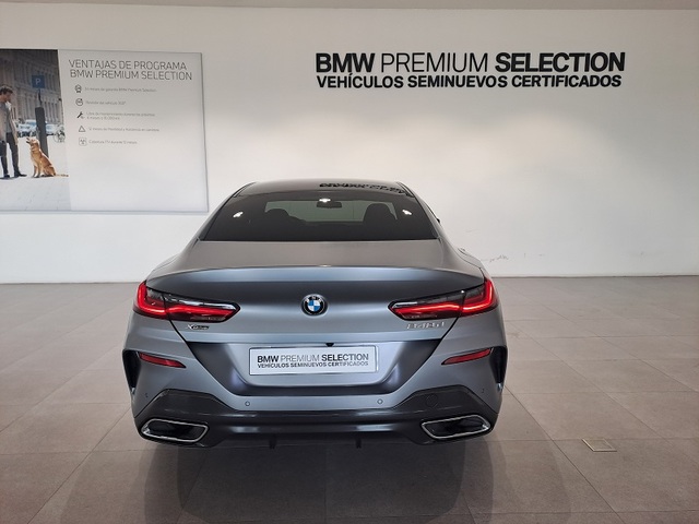 BMW Serie 8 840d Gran Coupe color Azul. Año 2019. 235KW(320CV). Diésel. En concesionario Albamocion S.L. ALBACETE de Albacete