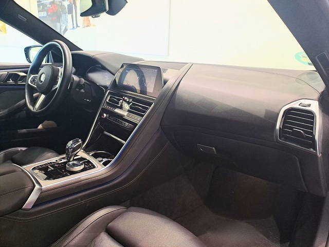 BMW Serie 8 840d Gran Coupe color Azul. Año 2019. 235KW(320CV). Diésel. En concesionario Albamocion S.L. ALBACETE de Albacete