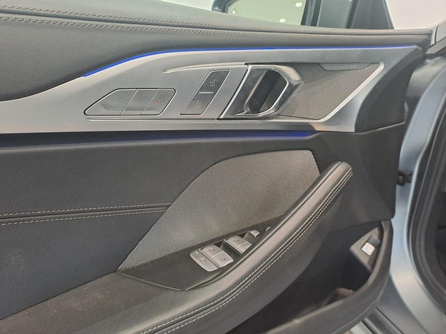 BMW Serie 8 840d Gran Coupe color Azul. Año 2019. 235KW(320CV). Diésel. En concesionario Albamocion S.L. ALBACETE de Albacete