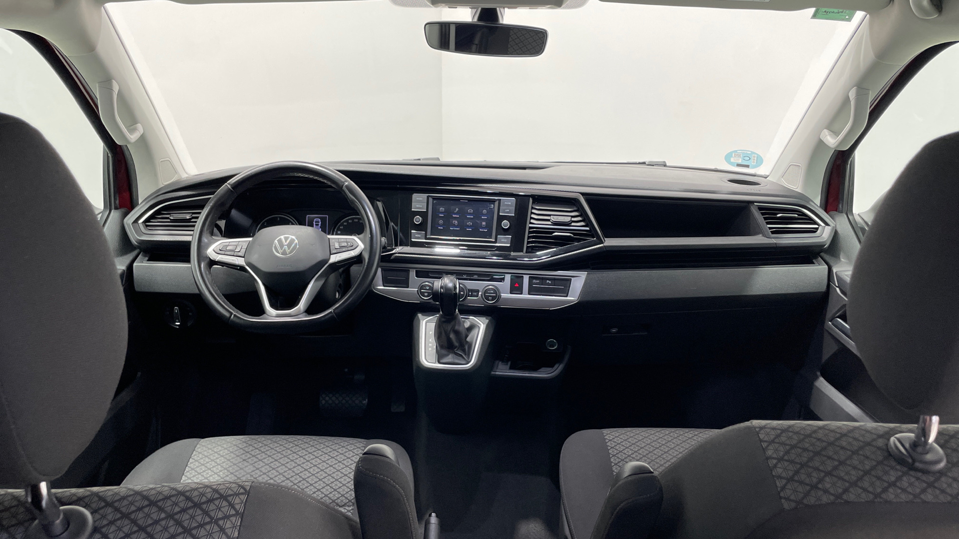 Volkswagen Multivan 2.0 TDI en Barcelona