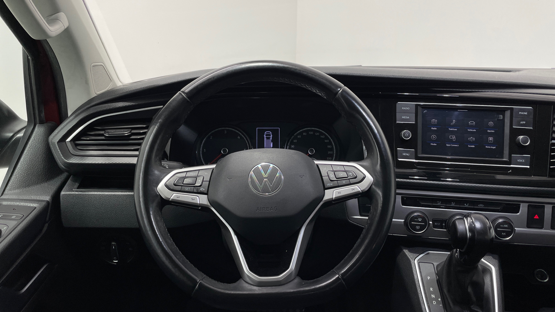 Volkswagen Multivan 2.0 TDI en Barcelona