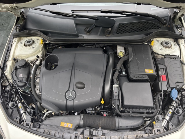 Mercedes-Benz CLA 200 CDI 100 kW (136 CV)