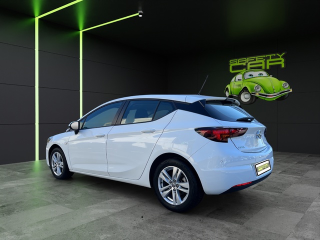 Opel Astra 1.5 D Edition 77 kW (105 CV)