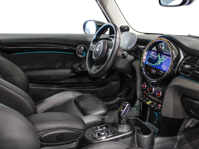 fotoG 7 del MINI MINI 3 Puertas Cooper SE 135 kW (184 CV) 184cv Eléctrico del 2023 en Barcelona