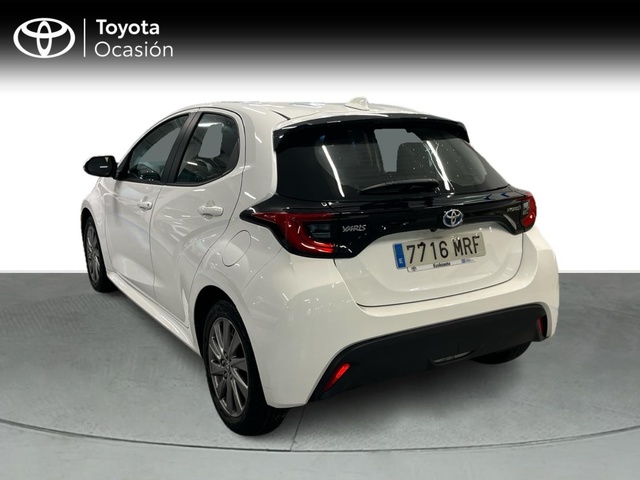 Toyota Yaris 120H Active Tech 85 kW (116 CV)