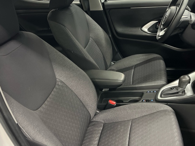 Toyota Yaris 120H Active Tech 85 kW (116 CV)