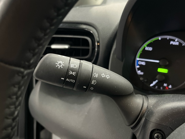Toyota Yaris 120H Active Tech 85 kW (116 CV)