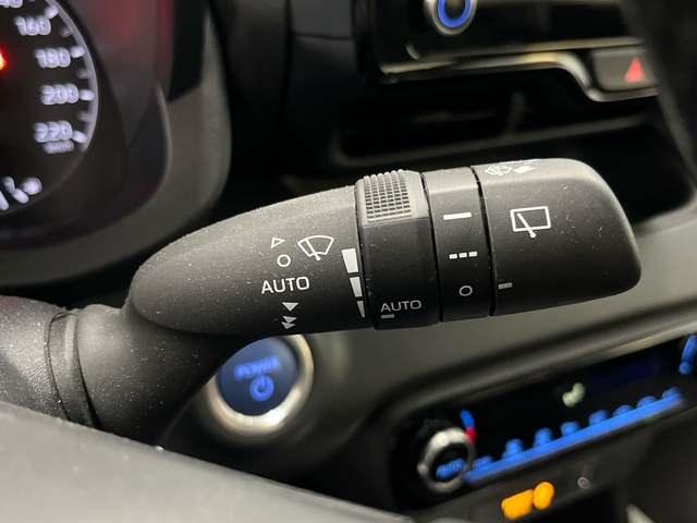 Toyota Yaris 120H Active Tech 85 kW (116 CV)