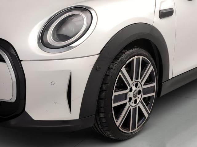 fotoG 5 del MINI MINI Cooper 100 kW (136 CV) 136cv Gasolina del 2024 en Málaga