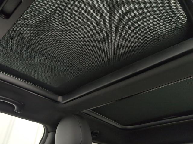 fotoG 18 del MINI MINI Cooper 100 kW (136 CV) 136cv Gasolina del 2024 en Málaga