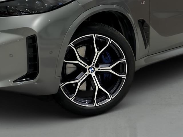 BMW X5 xDrive40d color Gris. Año 2024. 259KW(352CV). Diésel. En concesionario Automotor Premium Viso - Málaga de Málaga