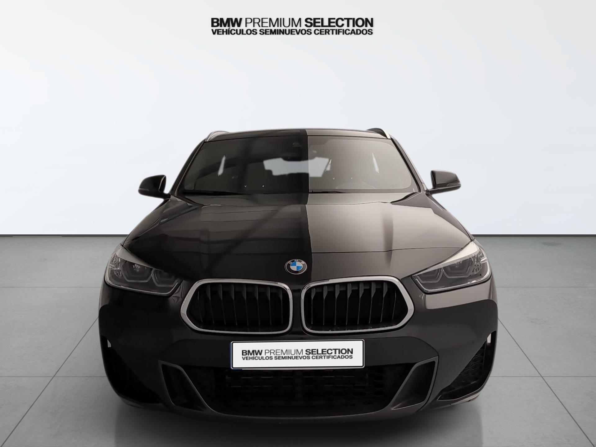 BMW X2 sDrive18d color Negro. Año 2022. 110KW(150CV). Diésel. En concesionario Automotor Premium Marbella - Málaga de Málaga