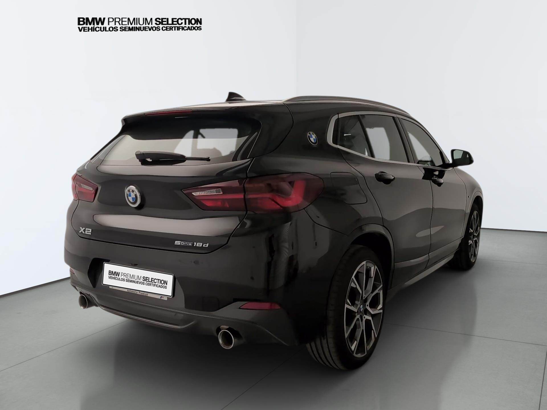 BMW X2 sDrive18d color Negro. Año 2022. 110KW(150CV). Diésel. En concesionario Automotor Premium Marbella - Málaga de Málaga