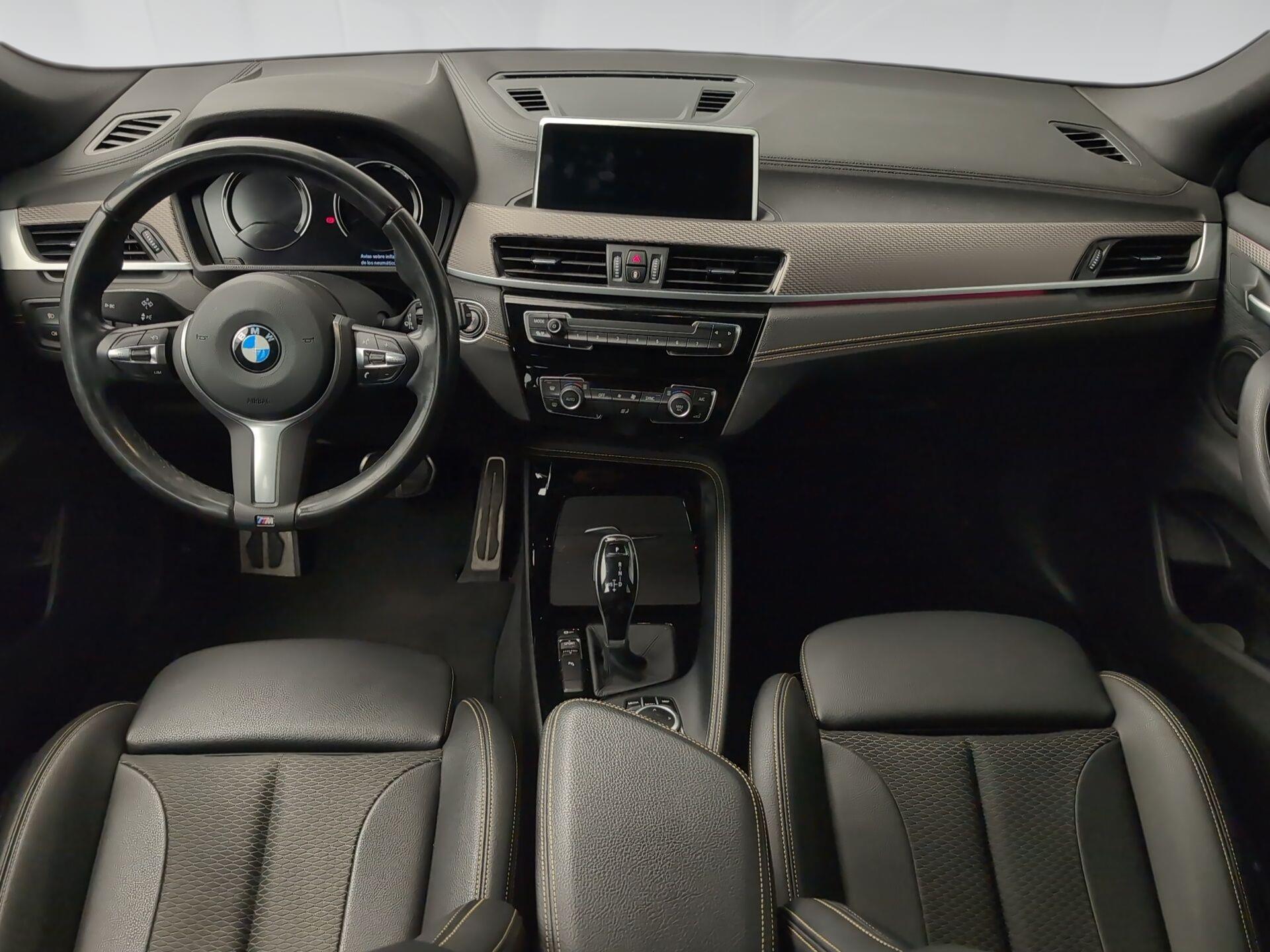 BMW X2 sDrive18d color Negro. Año 2022. 110KW(150CV). Diésel. En concesionario Automotor Premium Marbella - Málaga de Málaga