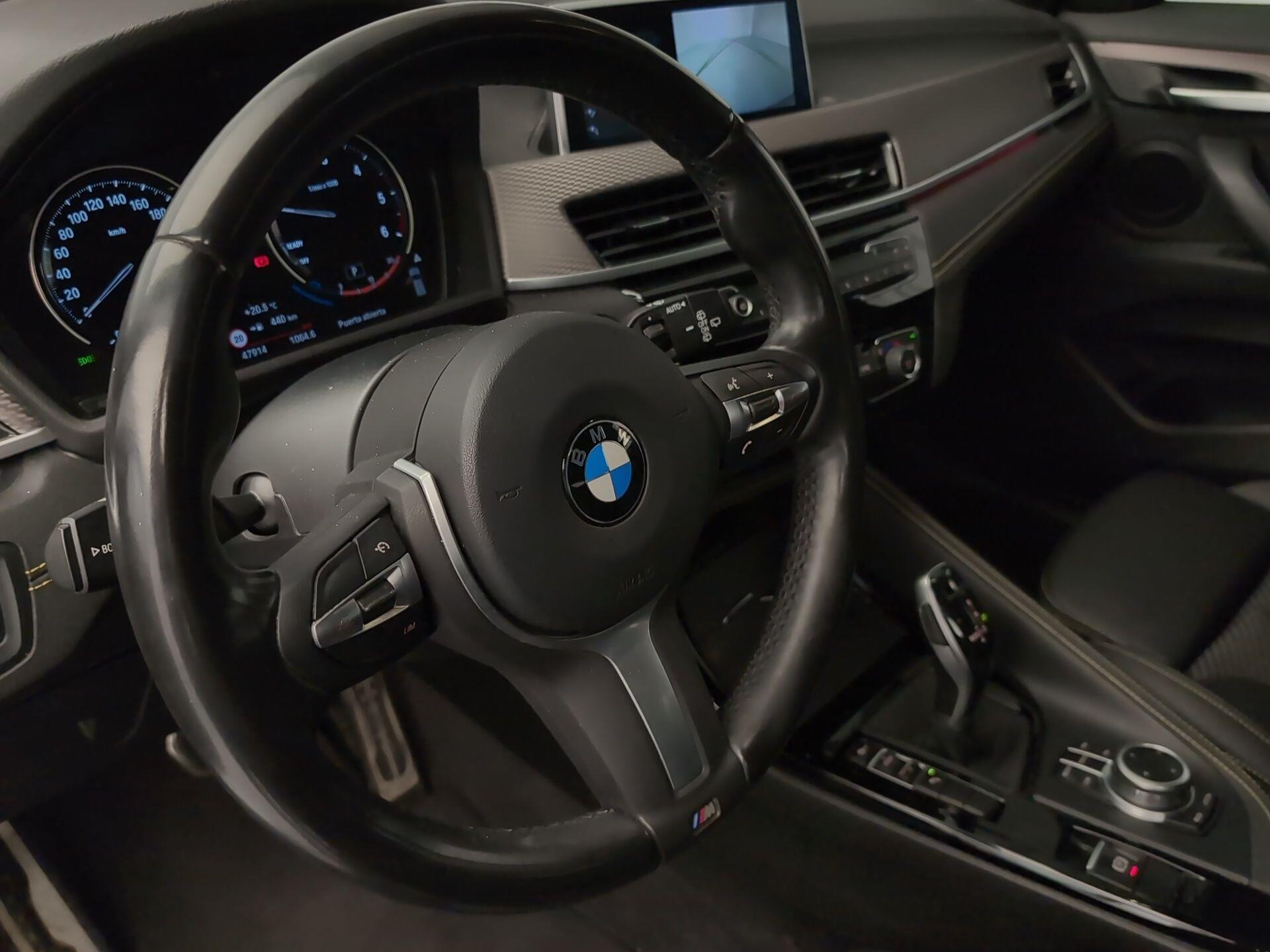 BMW X2 sDrive18d color Negro. Año 2022. 110KW(150CV). Diésel. En concesionario Automotor Premium Marbella - Málaga de Málaga