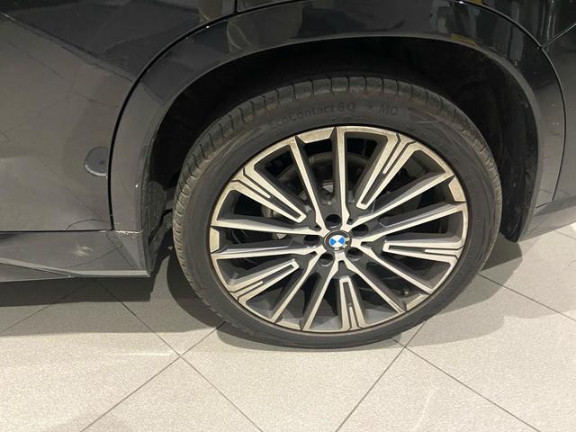 BMW X1 sDrive20i color Negro. Año 2023. 125KW(170CV). Gasolina. En concesionario Automotor Premium Velázquez - Málaga de Málaga