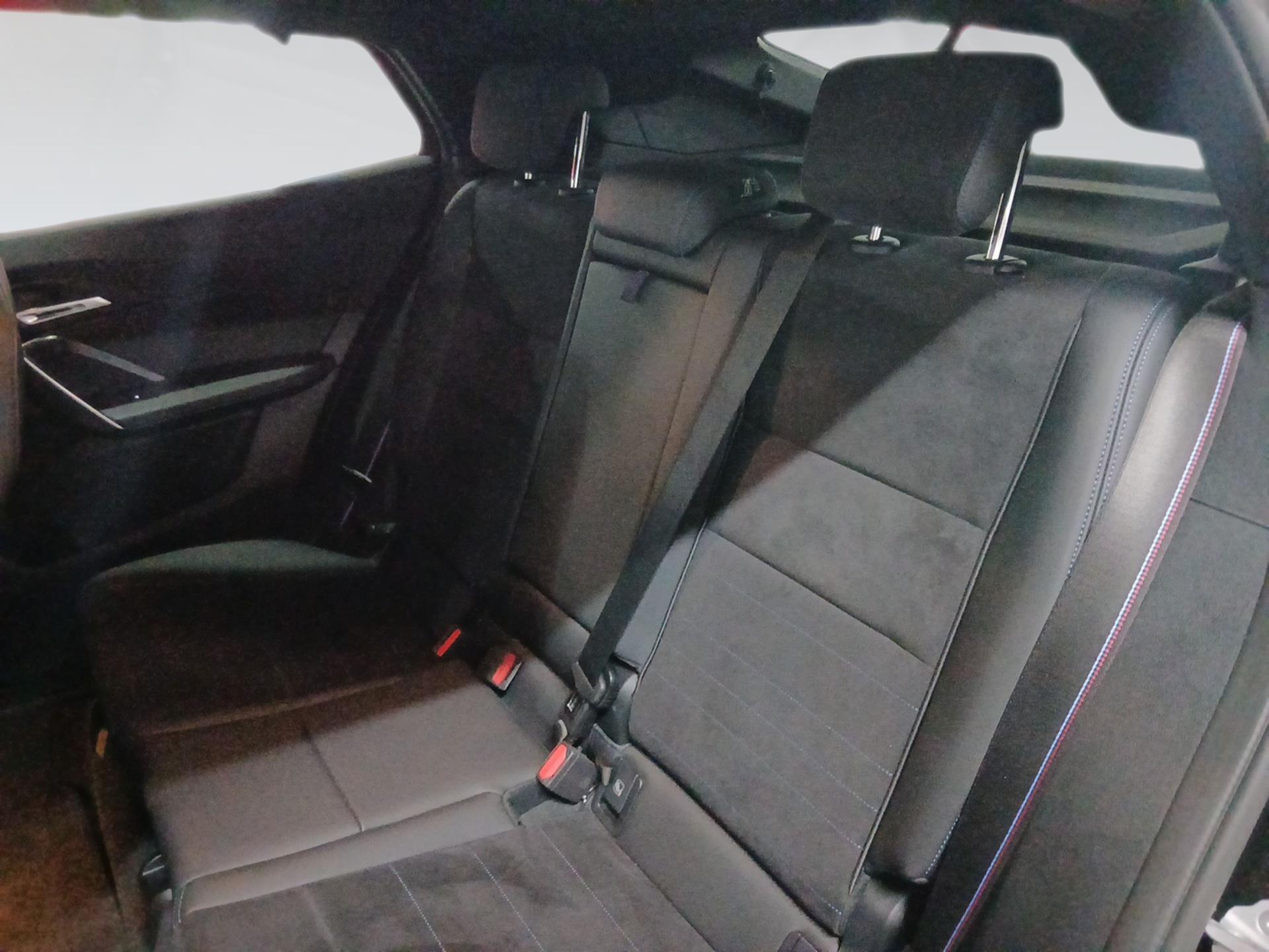 BMW X2 M35i color Negro. Año 2025. 221KW(300CV). Gasolina. En concesionario Automotor Premium Viso - Málaga de Málaga