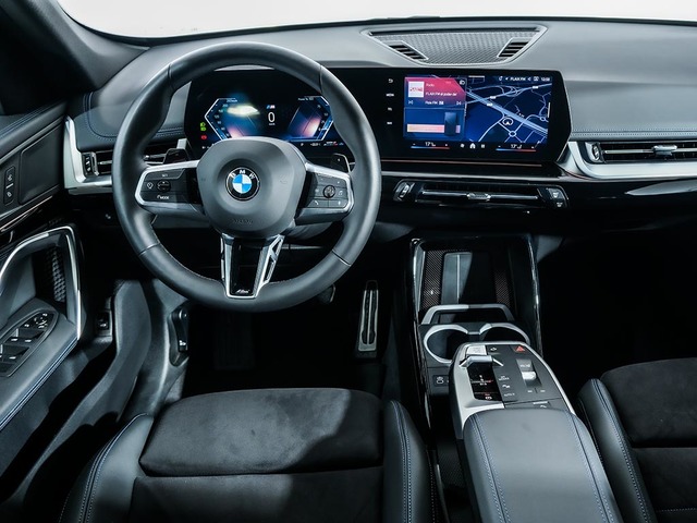 BMW X1 sDrive18d color Negro. Año 2024. 110KW(150CV). Diésel. En concesionario Oliva Motor Tarragona de Tarragona