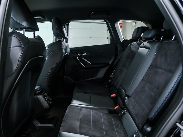 BMW X1 sDrive18d color Negro. Año 2024. 110KW(150CV). Diésel. En concesionario Oliva Motor Tarragona de Tarragona