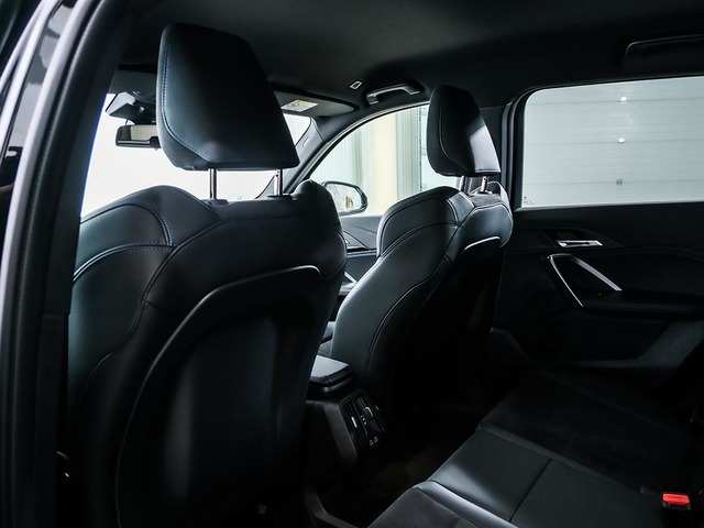 BMW X1 sDrive18d color Negro. Año 2024. 110KW(150CV). Diésel. En concesionario Oliva Motor Tarragona de Tarragona