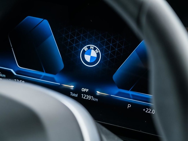 BMW X1 sDrive18d color Negro. Año 2024. 110KW(150CV). Diésel. En concesionario Oliva Motor Tarragona de Tarragona