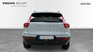 Volvo XC40 B3 G Plus Dark Auto 120 kW (163 CV) - 3 Volvo XC40 B3 G Ocasión 120 KW (163CV) - 3