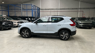 Volvo XC40 B3 G Plus Dark Auto 120 kW (163 CV) - 19 Volvo XC40 B3 G Ocasión 120 KW (163CV) - 19