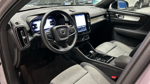 Volvo XC40 B3 G Plus Dark Auto 120 kW (163 CV) - 3 Volvo XC40 B3 G Ocasión 120 KW (163CV) - 3