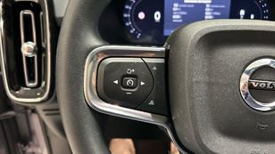 Volvo XC40 B3 G Plus Dark Auto 120 kW (163 CV) - 18 Volvo XC40 B3 G Ocasión 120 KW (163CV) - 18