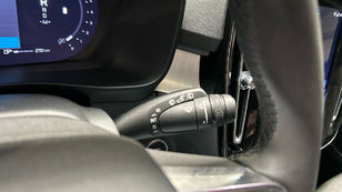 Volvo XC40 B3 G Plus Dark Auto 120 kW (163 CV) - 20 Volvo XC40 B3 G Ocasión 120 KW (163CV) - 20