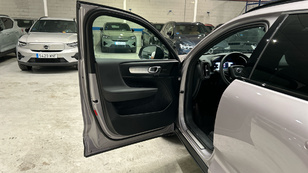 Volvo XC40 B3 G Plus Dark Auto 120 kW (163 CV) - 50 Volvo XC40 B3 G Ocasión 120 KW (163CV) - 50