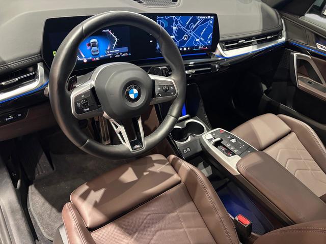 BMW X1 xDrive20d color Verde. Año 2025. 120KW(163CV). Diésel. En concesionario Automotor Costa, S.L.U. de Almería