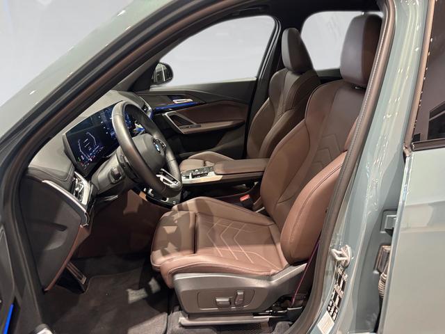 BMW X1 xDrive20d color Verde. Año 2025. 120KW(163CV). Diésel. En concesionario Automotor Costa, S.L.U. de Almería