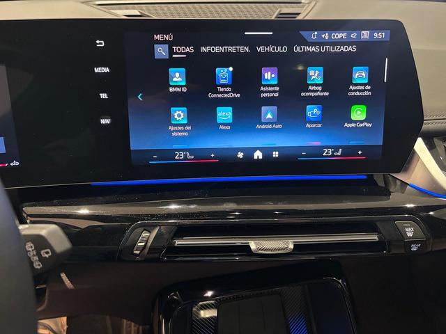 BMW X1 xDrive20d color Verde. Año 2025. 120KW(163CV). Diésel. En concesionario Automotor Costa, S.L.U. de Almería