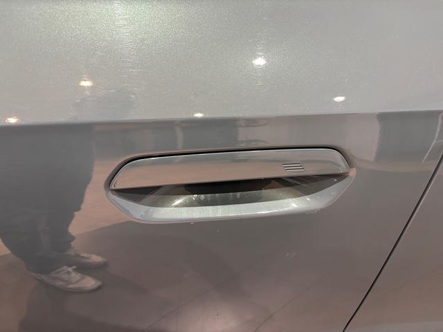 BMW X1 xDrive20d color Verde. Año 2025. 120KW(163CV). Diésel. En concesionario Automotor Costa, S.L.U. de Almería