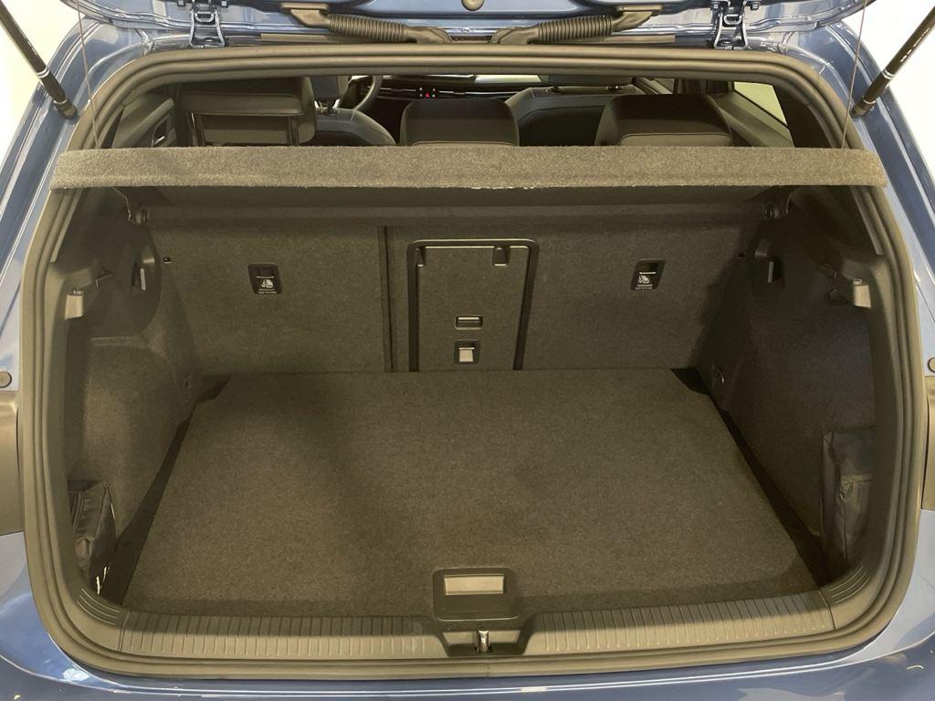 Volkswagen Golf 2.0 TDI en Barcelona