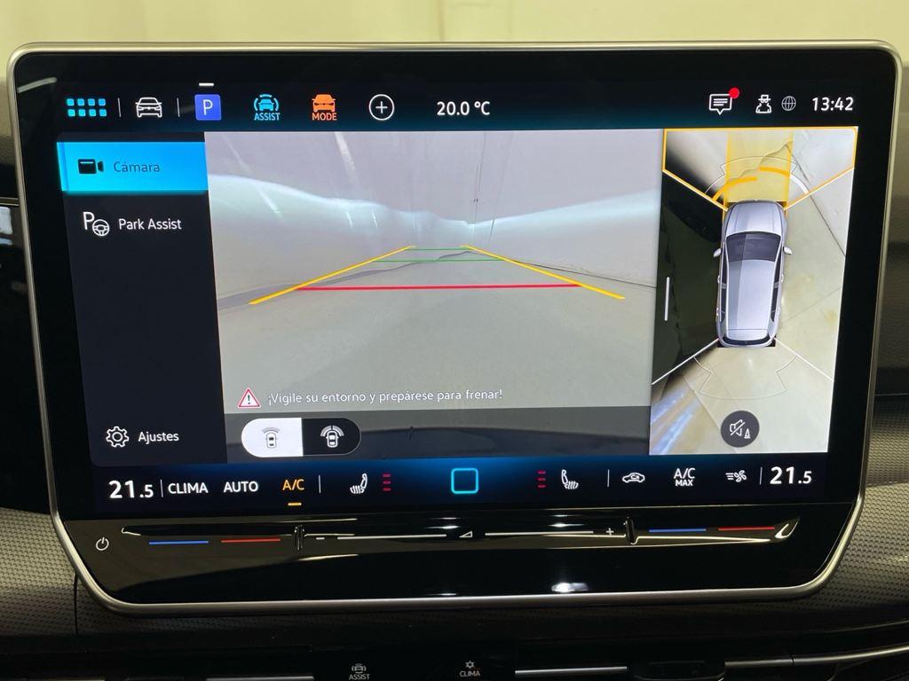 Volkswagen Golf 2.0 TDI en Barcelona