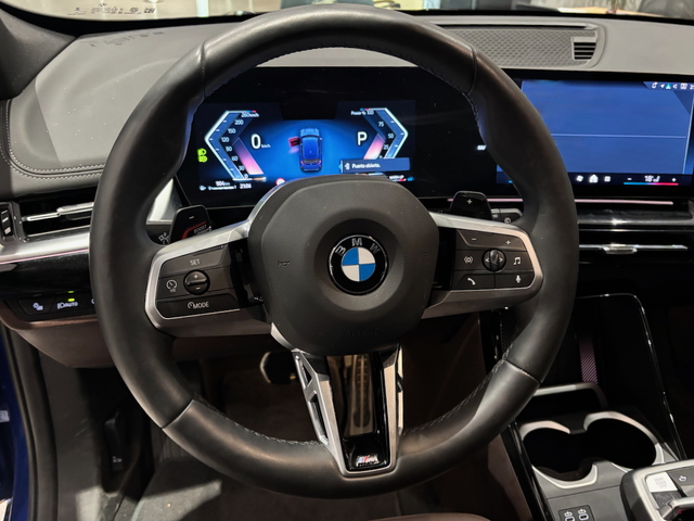 BMW X1 sDrive20d color Azul. Año 2025. 120KW(163CV). Diésel. En concesionario Automotor Costa, S.L.U. de Almería