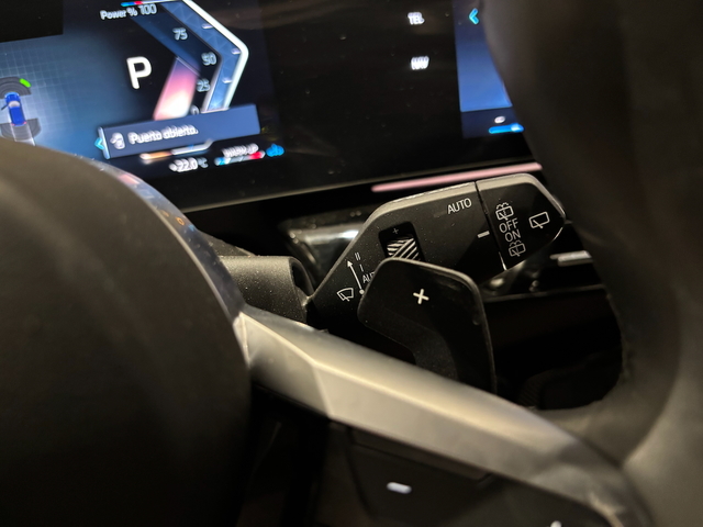 BMW X1 sDrive20d color Azul. Año 2025. 120KW(163CV). Diésel. En concesionario Automotor Costa, S.L.U. de Almería