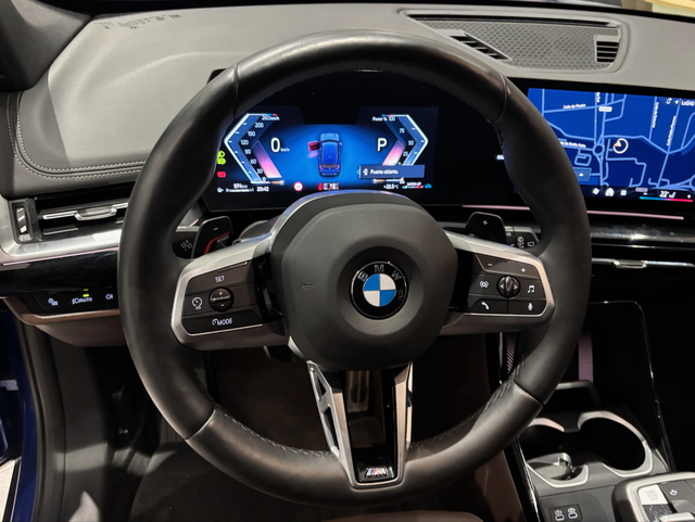 BMW X1 sDrive20d color Azul. Año 2025. 120KW(163CV). Diésel. En concesionario Automotor Costa, S.L.U. de Almería