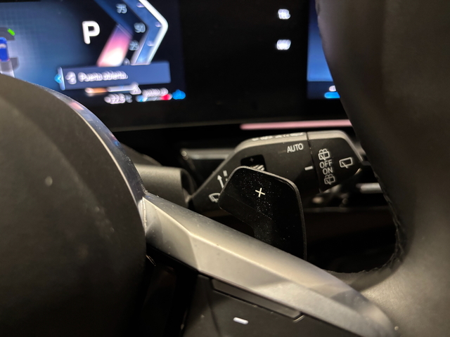 BMW X1 sDrive20d color Azul. Año 2025. 120KW(163CV). Diésel. En concesionario Automotor Costa, S.L.U. de Almería