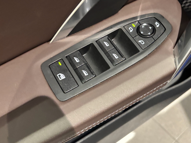 BMW X1 sDrive20d color Azul. Año 2025. 120KW(163CV). Diésel. En concesionario Automotor Costa, S.L.U. de Almería