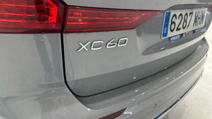 Volvo XC60 T6 Recharge Core AWD Auto 257 kW (350 CV) - 35 Volvo XC60 T6 Ocasión 257 KW (350CV) - 35