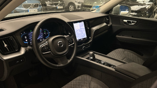 Volvo XC60 T6 Recharge Core AWD Auto 257 kW (350 CV) - 42 Volvo XC60 T6 Ocasión 257 KW (350CV) - 42
