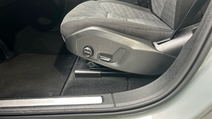 Volvo XC60 T6 Recharge Core AWD Auto 257 kW (350 CV) - 48 Volvo XC60 T6 Ocasión 257 KW (350CV) - 48