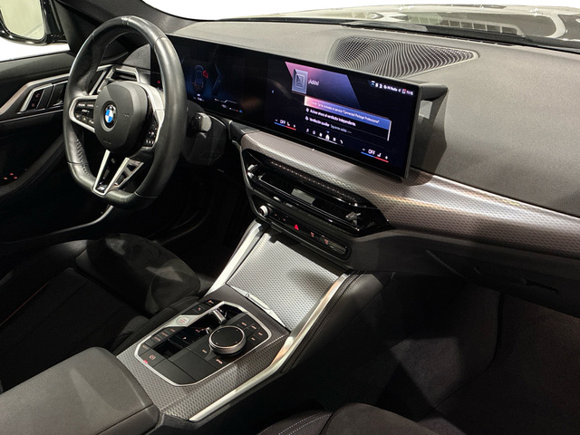 BMW Serie 4 420d Gran Coupe color Negro. Año 2025. 140KW(190CV). Diésel. En concesionario BMW Marcos Automoción de Valencia